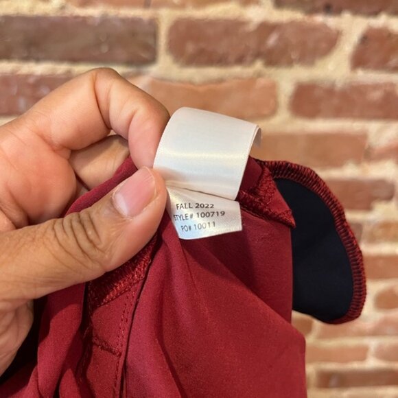 Rhone Swift Short 4 inch Lined Size XL Firelight Athletic - Picture 10 of 10